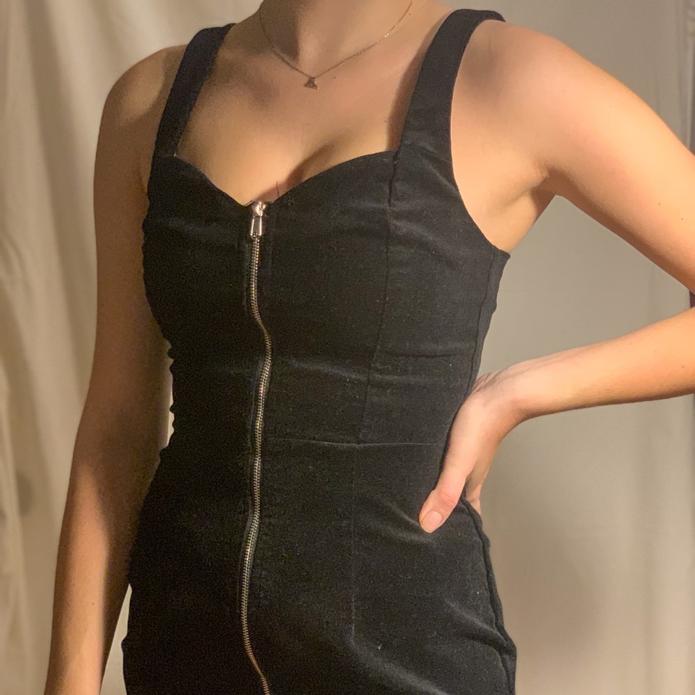 H&M black velvet zipper front mini dress
